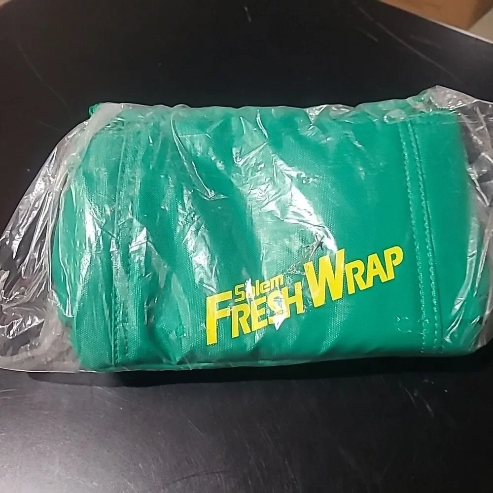 Vintage Salem cigarettes - Fresh Wrap - Escape to the Fresh Side lunch bag NOS